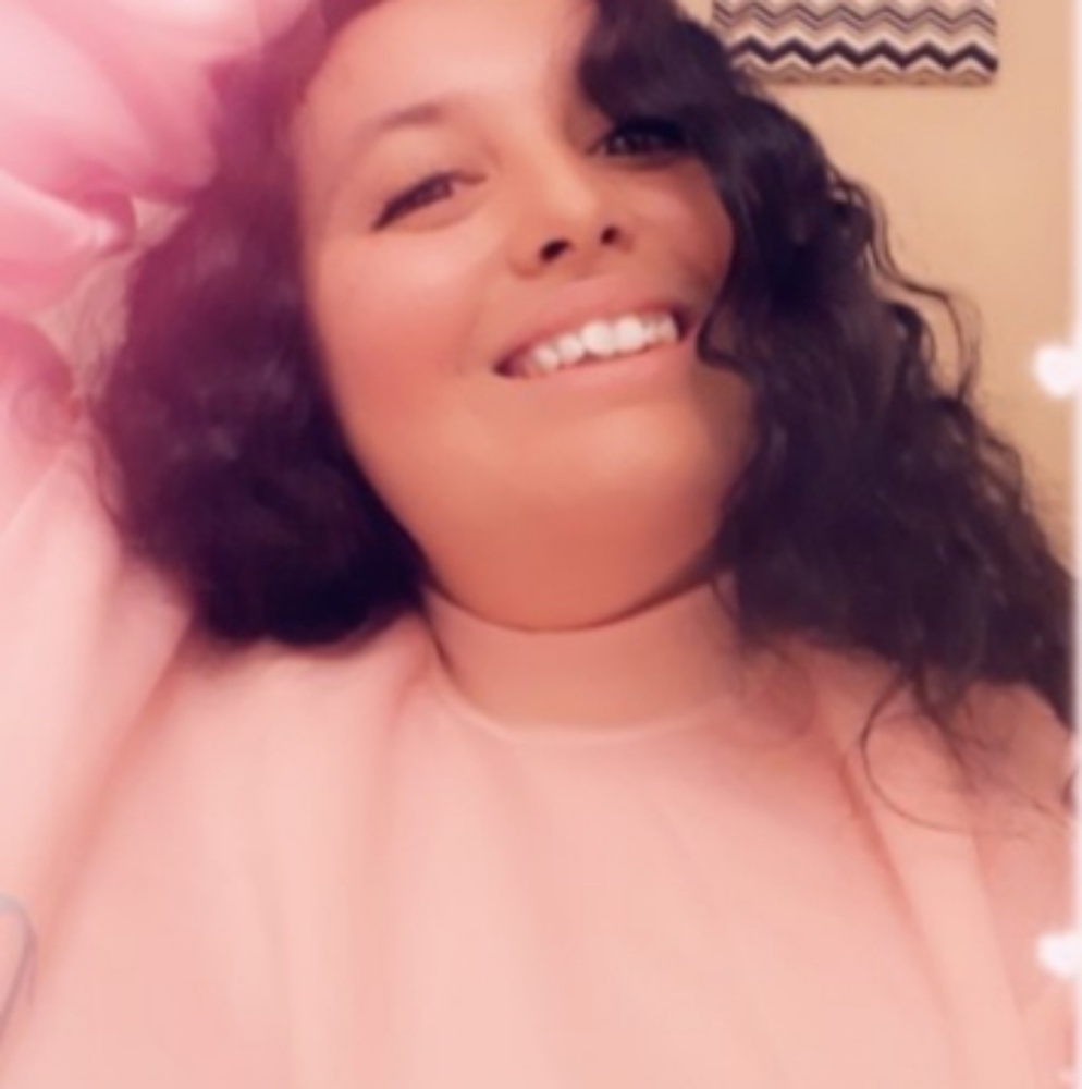 Meet your Posher, Alyssa